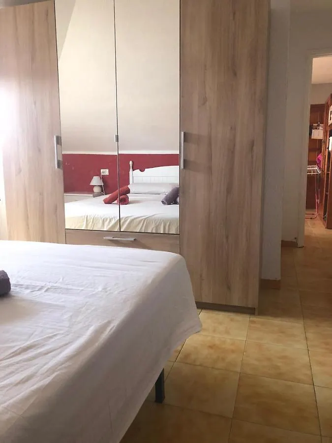 Los Cristianos Brisol, Close The Beach Apartment 0*, Los Cristianos (Tenerife) Spain